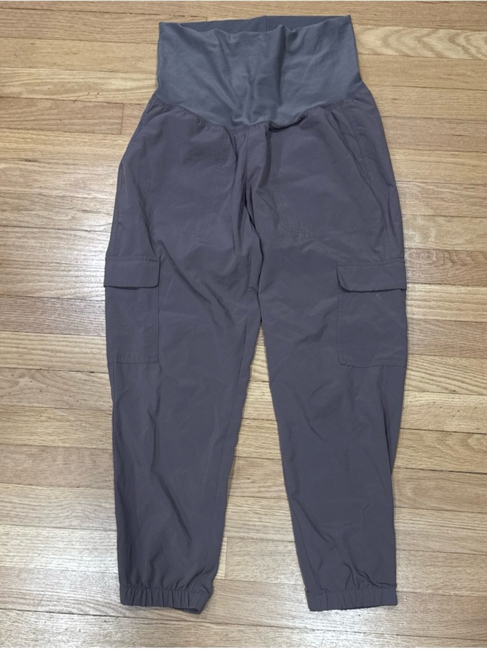 Old Navy Maternity Dusty Mauve Cargo Joggers with High Waist Panel